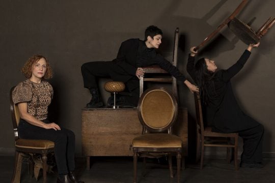 parastasi-ourqanos katakokkinos
